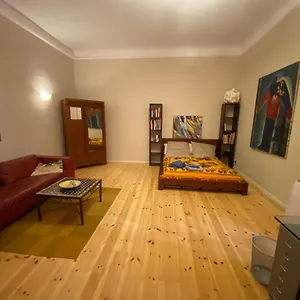 Fewo Gruene Mommsenstrasse - Bei Becker Klingeln Apartment Berlin