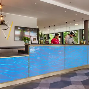 - The Niu, Fury Messe By Ihg Hotel Aschheim
