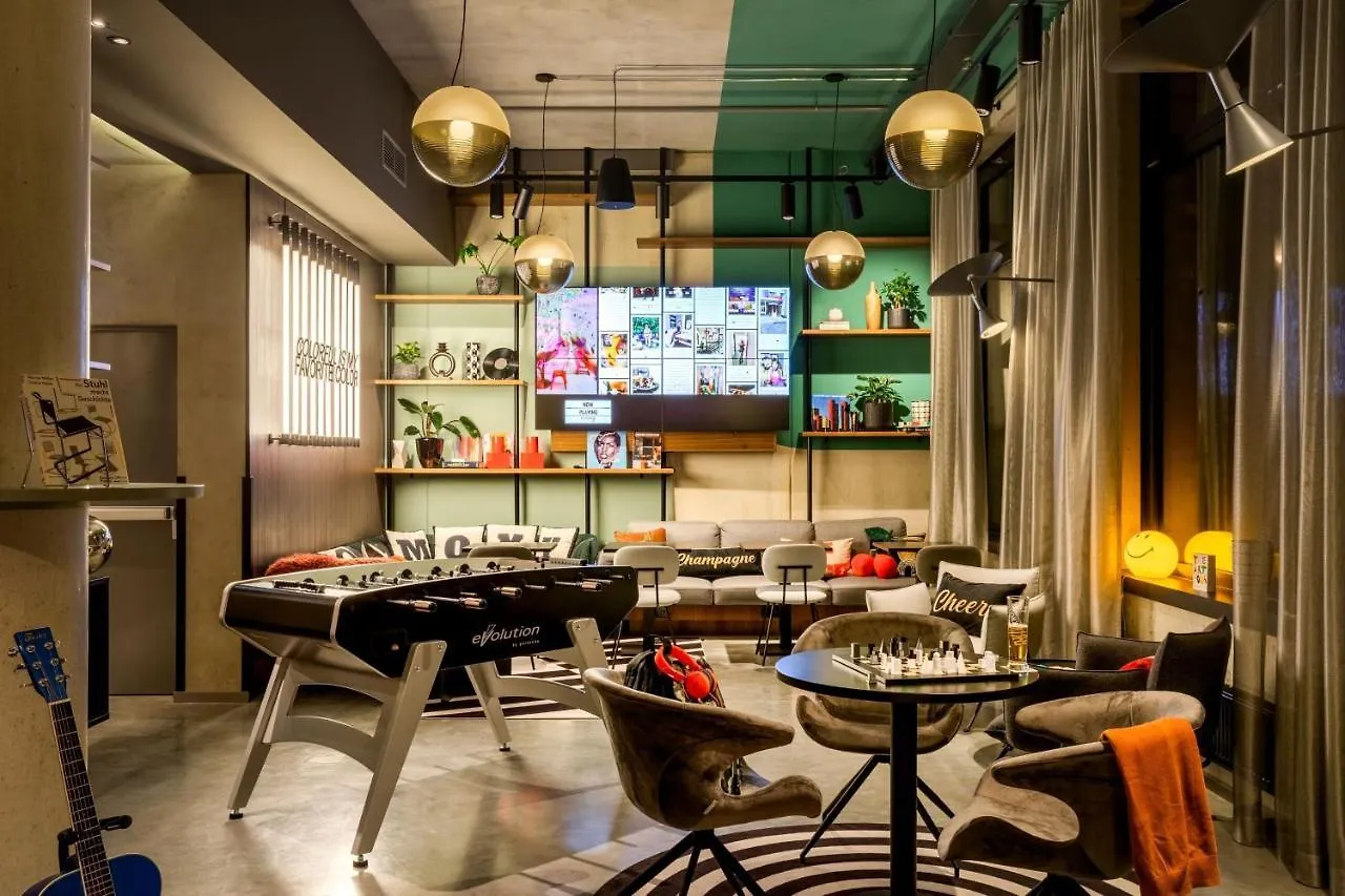 Moxy Dortmund City 3*,